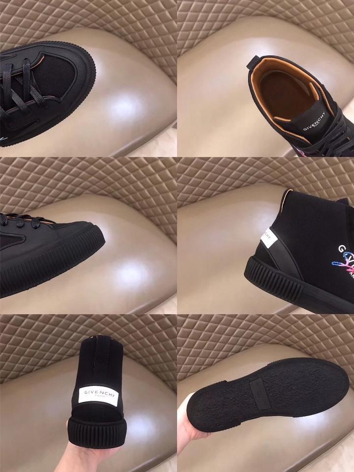 Givenchy Sneakers