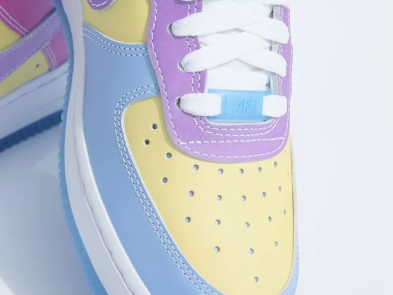 Nike Air Force 1 Uv Reaction M (( They Change Color in the Sun ))