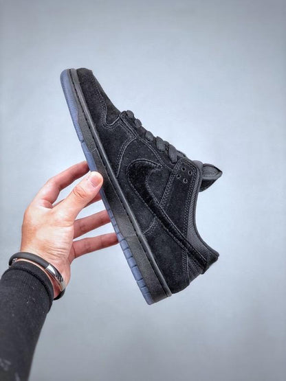 Nike Dunk Low Horse
