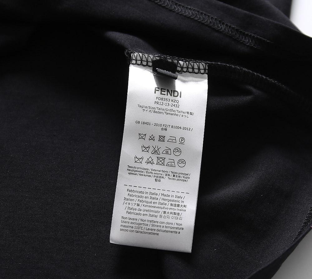 Fendi- T Shirt