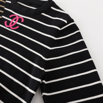 Chanel Sweatshirt