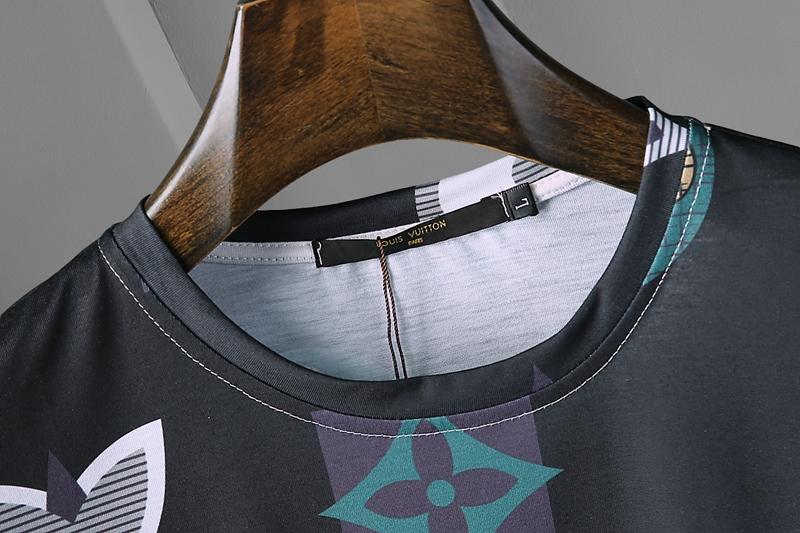 Louis Vuitton T Shirt