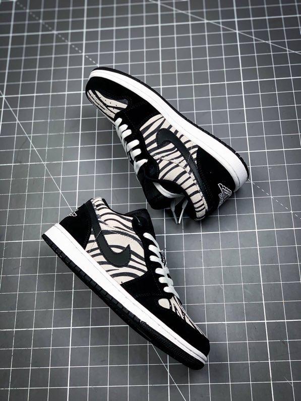 Jordan Aj1 "Low Zebra"