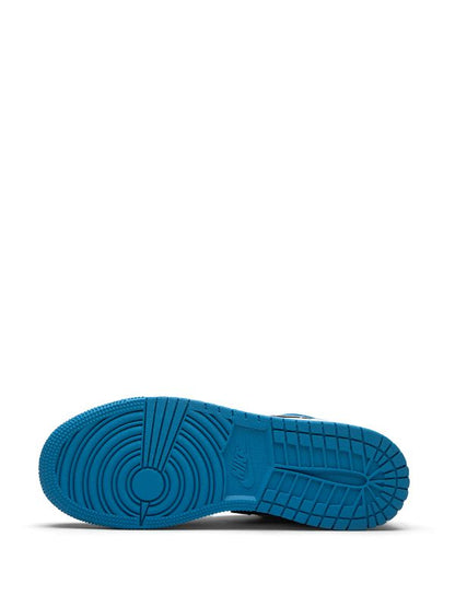 Air Jordan 1 Low “Se Laser Blue”