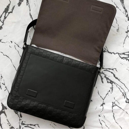 Louis Vuitton Shoulder Bag