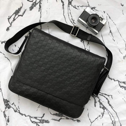Louis Vuitton Shoulder Bag