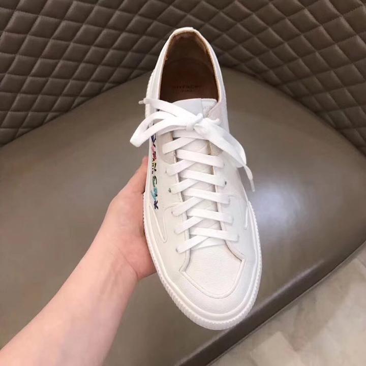 Givenchy Sneakers