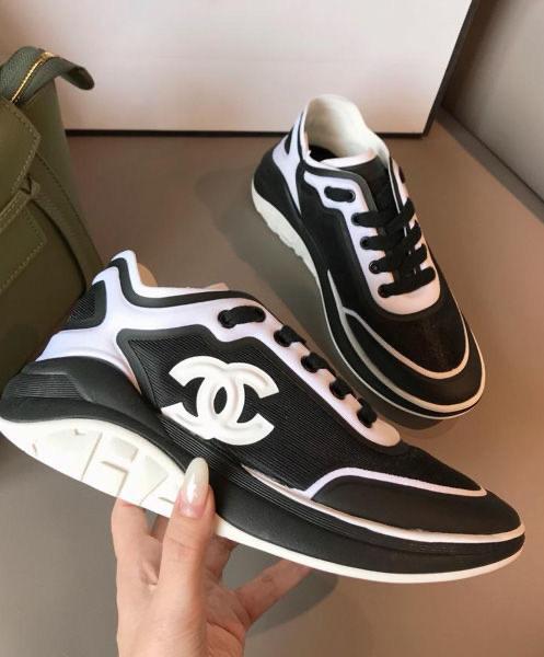 Chanel Sneaker