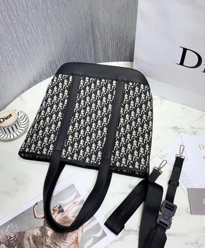 Christian Dior Shoulder Bag