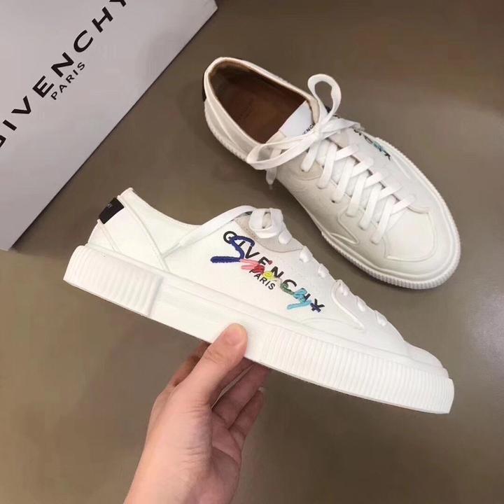 Givenchy Sneakers