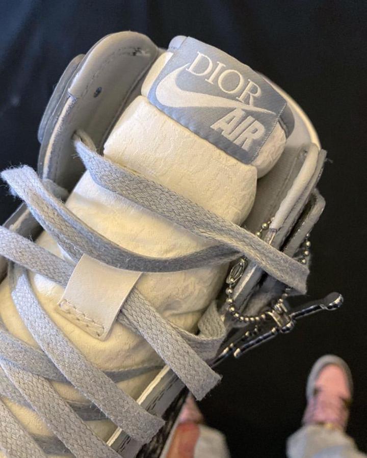 Dior x Nike Air Jordan 1
