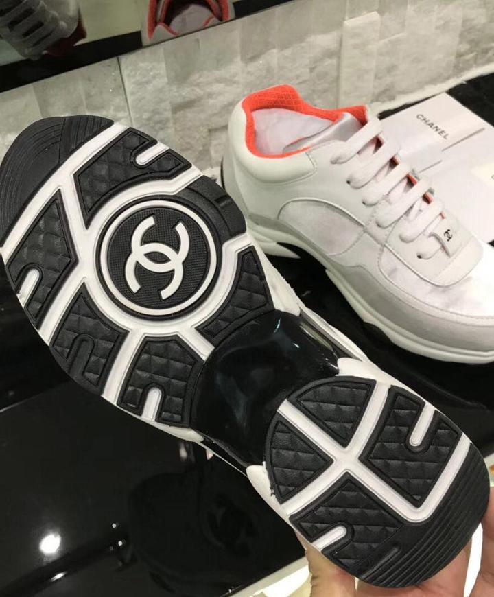 Chanel Sneaker