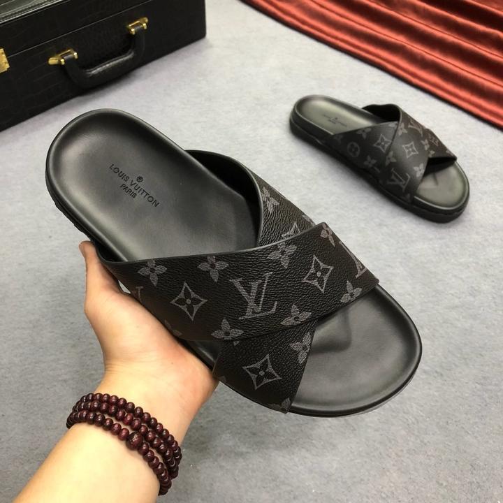 Louis Vuitton Pantoufles Homme