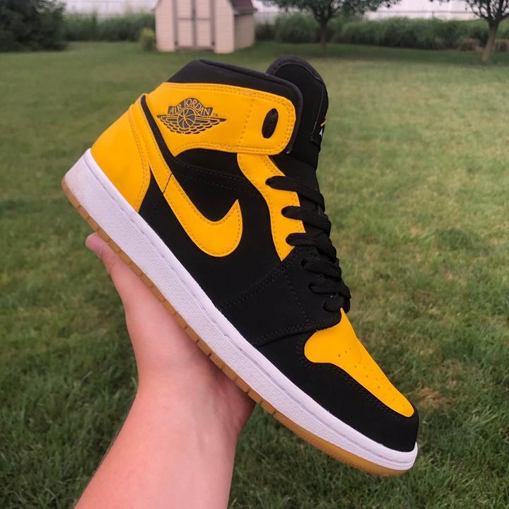 Nike Air Jordan 1