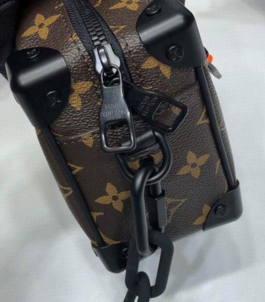 Louis Vuitton Shoulder Bag
