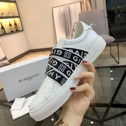 Givenchy Sneakers