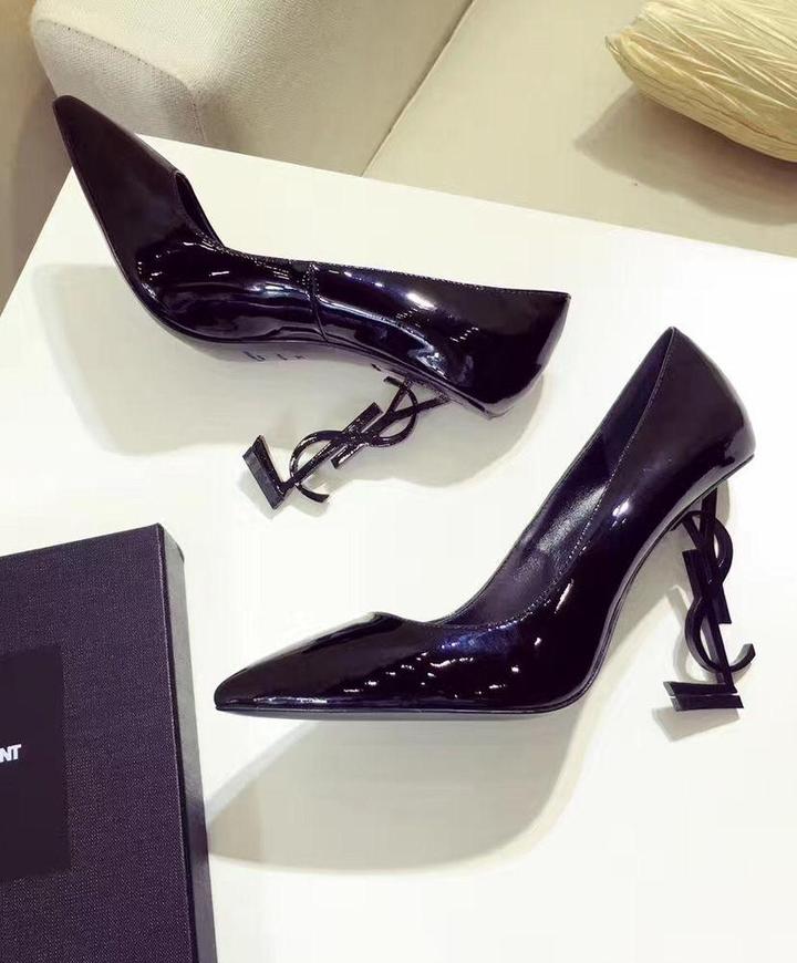 Yves Saint Laurent Sandales Femme