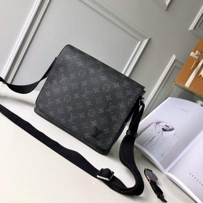 Louis Vuitton Shoulder Bag