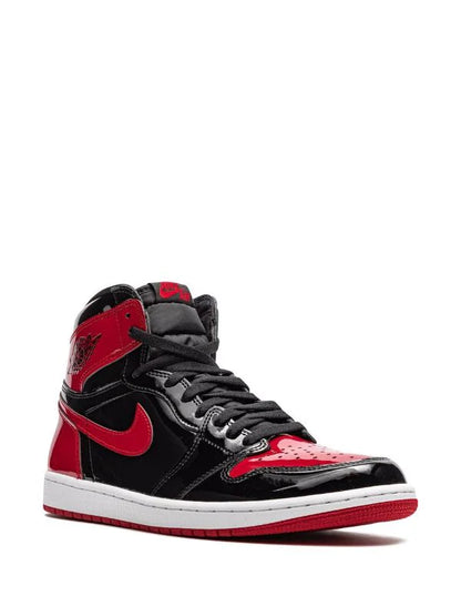 Nike Air Jordan 1